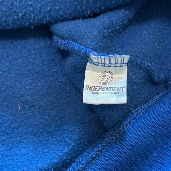 Millionaire Mindset Hoodie - Picture 10 of 10